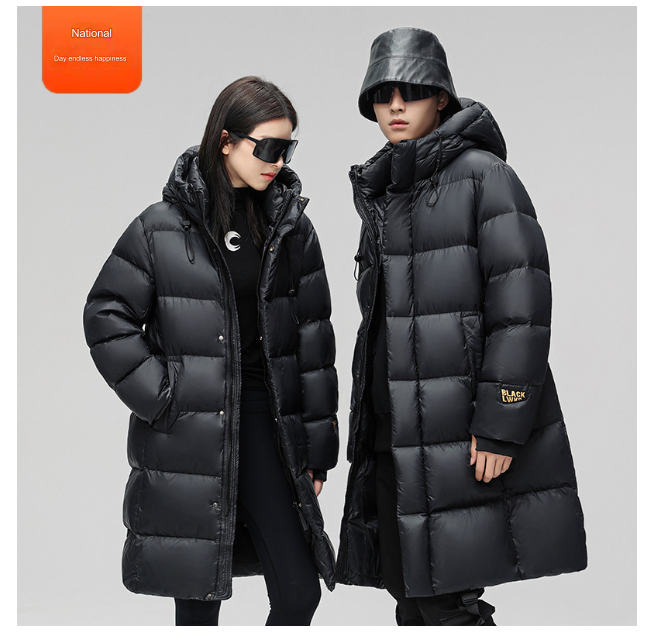 Men winter 3: Year 2024 fashion brand men's short white duck down couple jacket clothes thickened