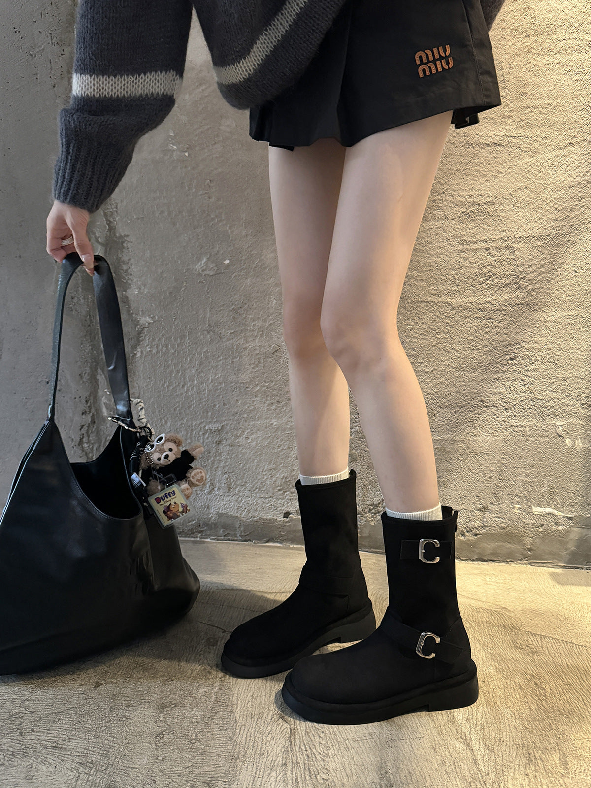 Winter Series 22 : New Vintage Biker-Style Buckle Round-Toe Thick-Soled Height-Increasing Mid-Calf Boots / Short Boots for Women