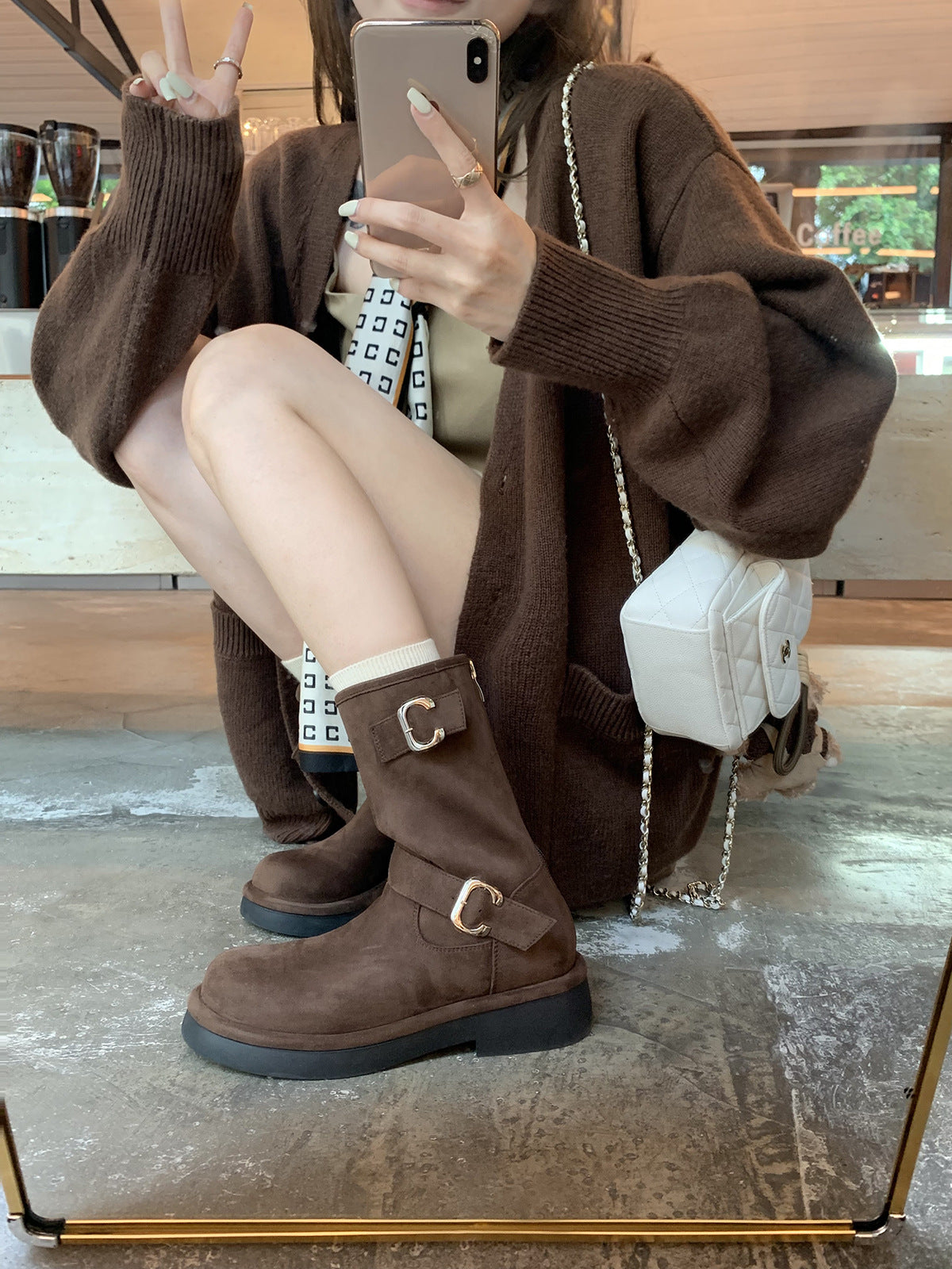 Winter Series 22 : New Vintage Biker-Style Buckle Round-Toe Thick-Soled Height-Increasing Mid-Calf Boots / Short Boots for Women